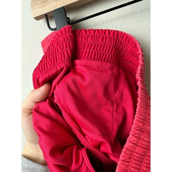 Nike Women's Dri-Fit Pink Running Shorts Medium - Picture 6 of 6